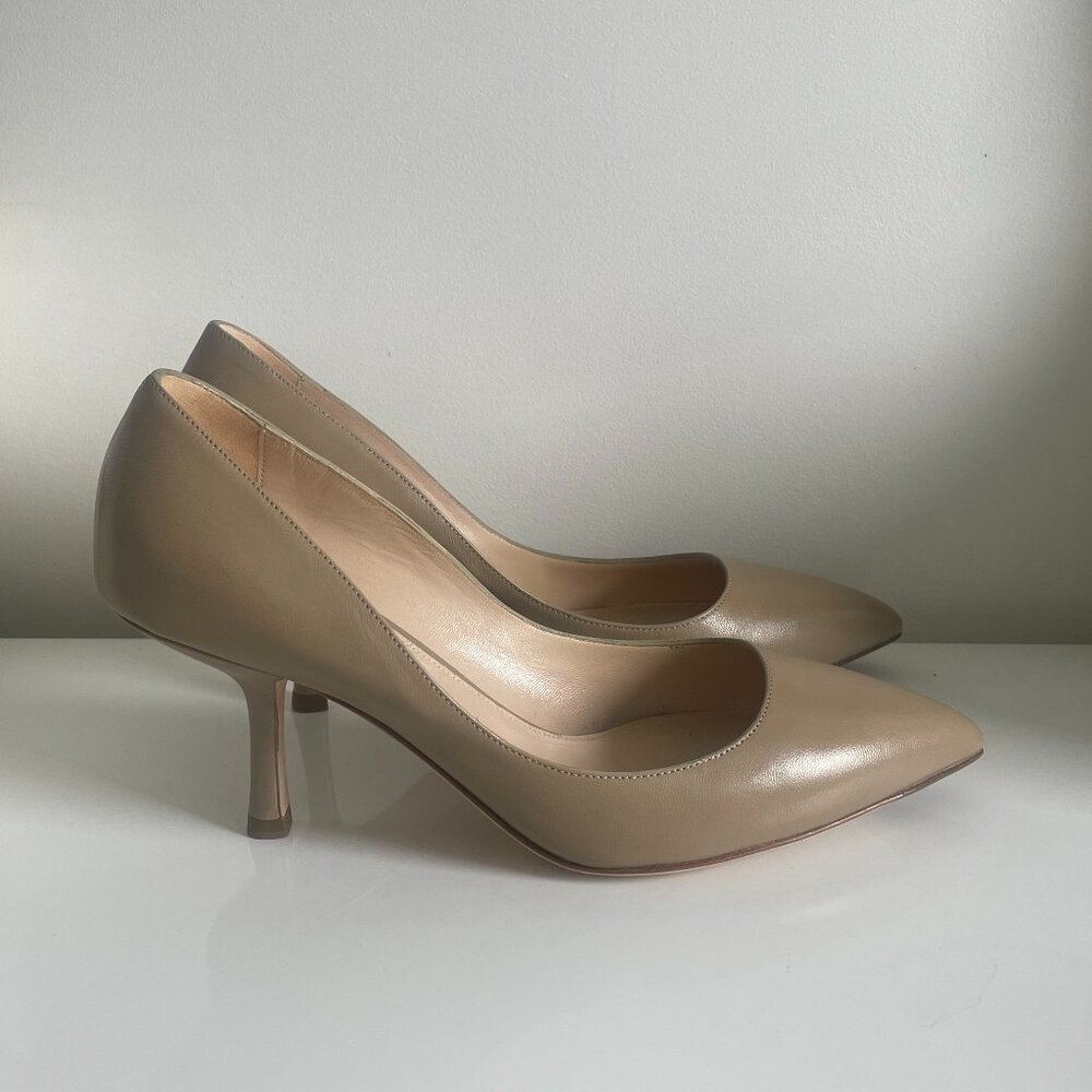 Giorgio Armani nude beige heels